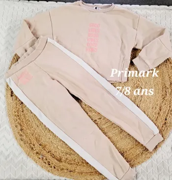 Ensemble primark 7/8 ans