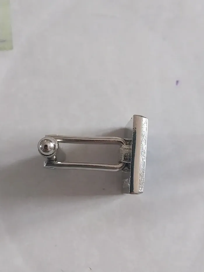 Jolis boutons de manchette Pommery NEUFS - photo numéro 3