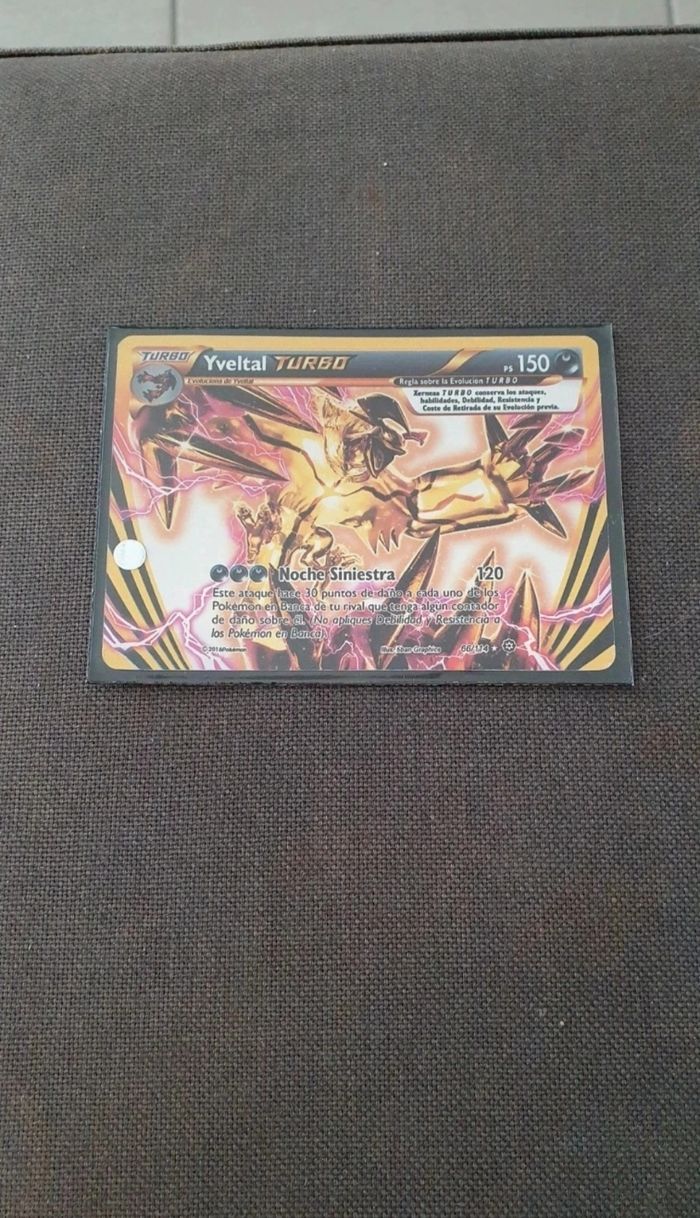 Carte Pokémon Yveltal