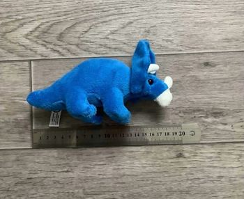 Petite peluche dinosaure bleu