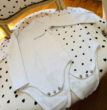 Lot de 2 bodies Bébé