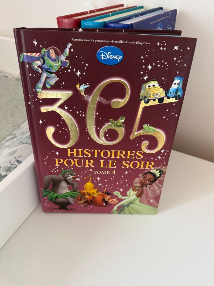📚 Lot complet Disney – 365 Histoires pour le soir – Tomes 1 à 4 🌙 - photo numéro 5