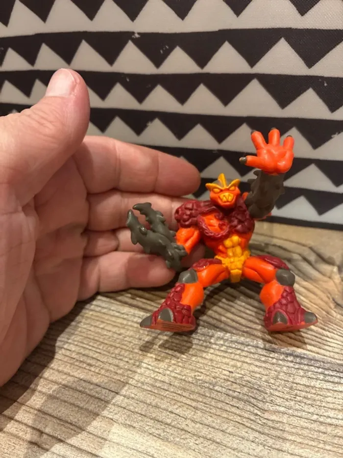 Figurine gormiti giochi preziosi marathon - photo numéro 2