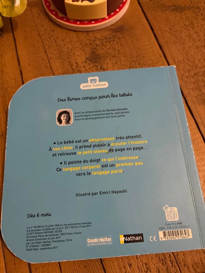 Livre Regarde dans le ciel Nathan - photo numéro 2