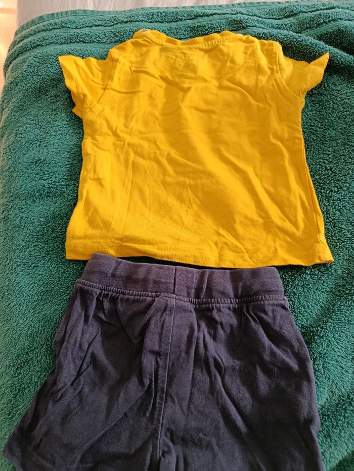 Ensemble tee shirt et short - photo numéro 2
