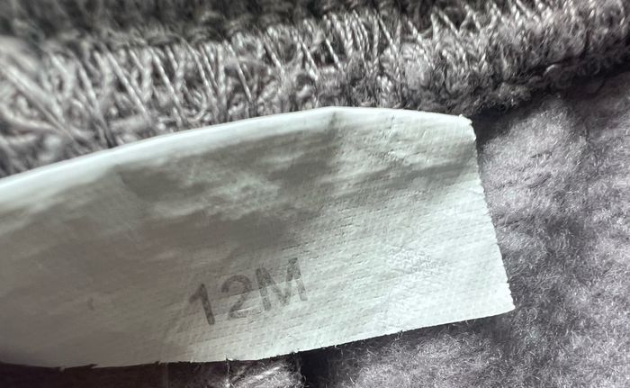 Lot 2 pantalons jogging  molletonné Mini gang  Taille 12 mois   Très bon état - photo numéro 3