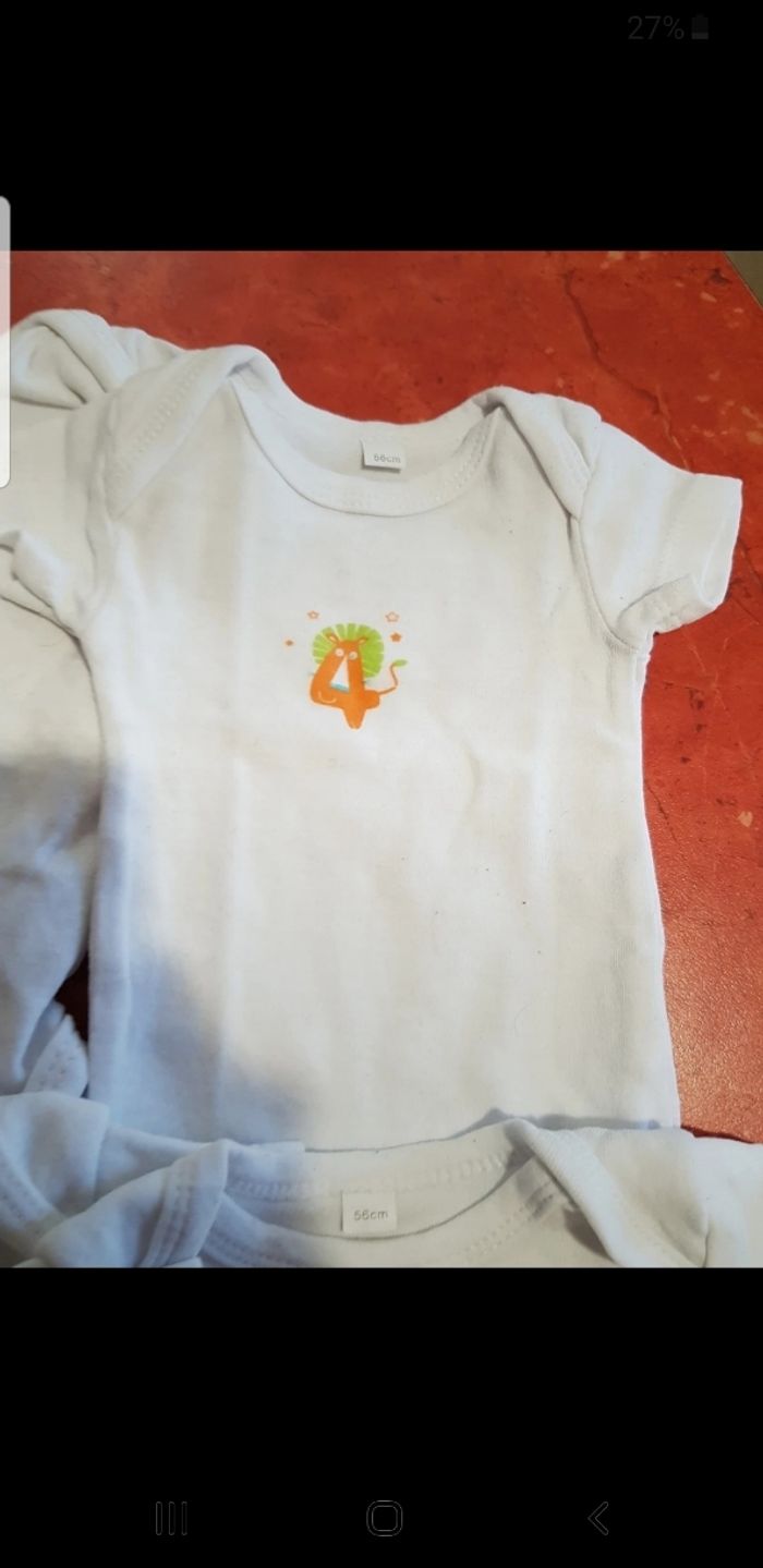 Lot de 6 bodies bébé taille 1 mois - photo numéro 6