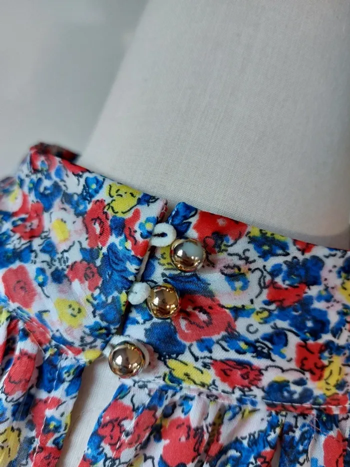 Jolie blouse légère fleurie - photo numéro 7