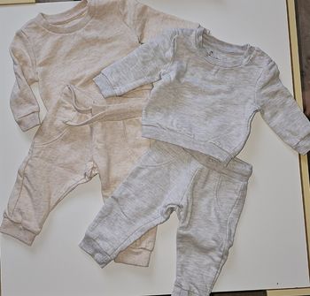 Lots de 2 ensemble de jogging taille 3 mois