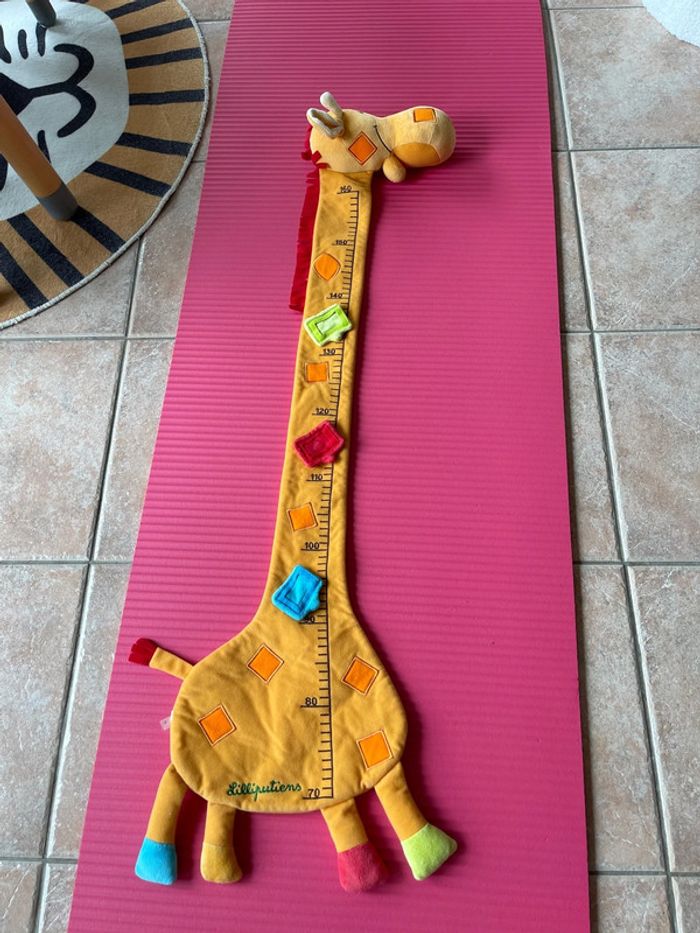 Toise girafe lilliputiens