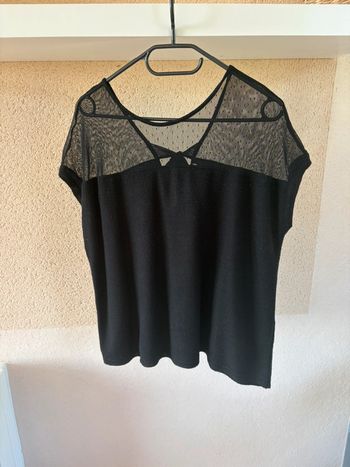 Haut noir Camaïeu