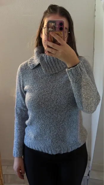 Pull col roulé