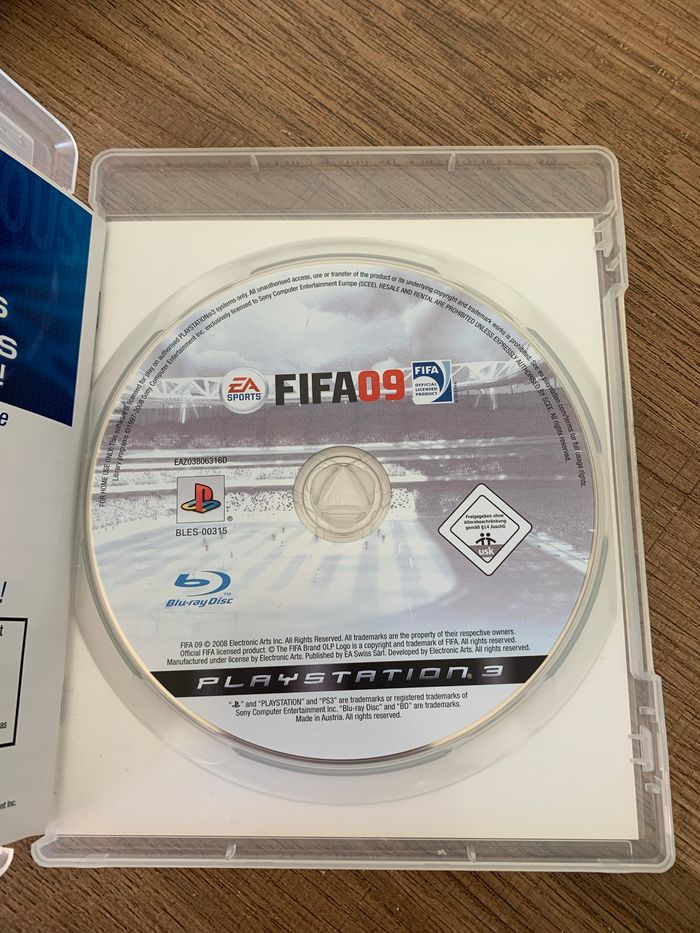 FIFA 09 playstion3 - photo numéro 2