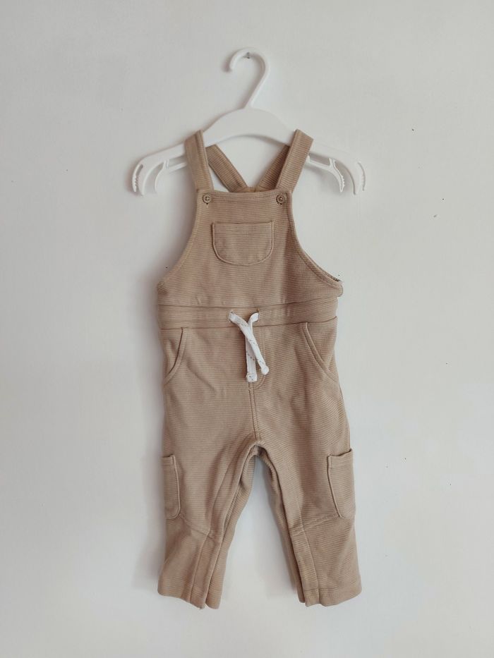 Salopette beige clair 9mois