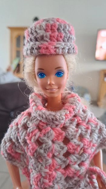 Vêtements pour barbie 2€