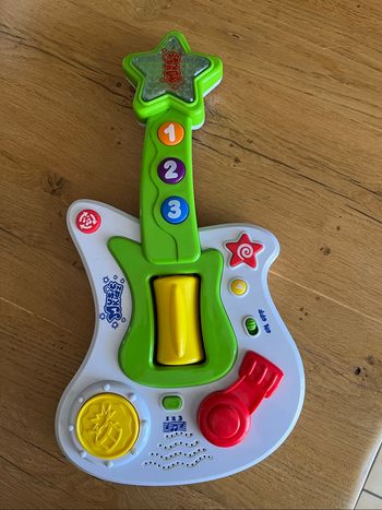 Guitare enfant
