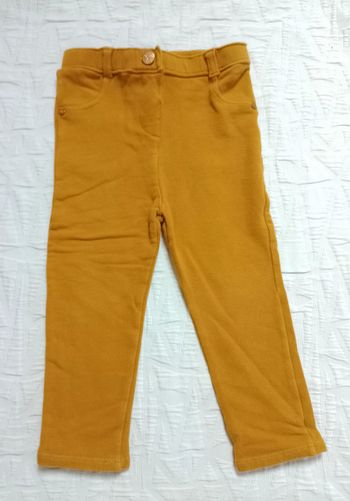 Orchestra pantalon moutarde 23 mois