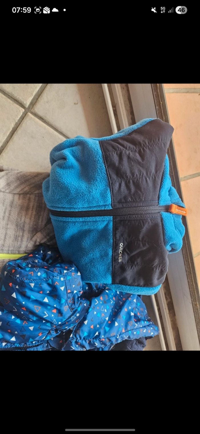 Lot de vetements garçon taille 3 ans - photo numéro 2