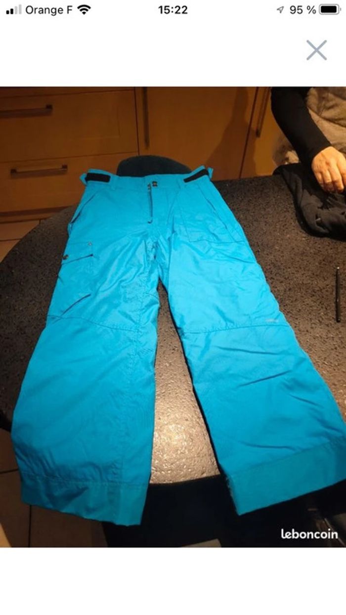 Pantalon de ski 10 ans très bon état