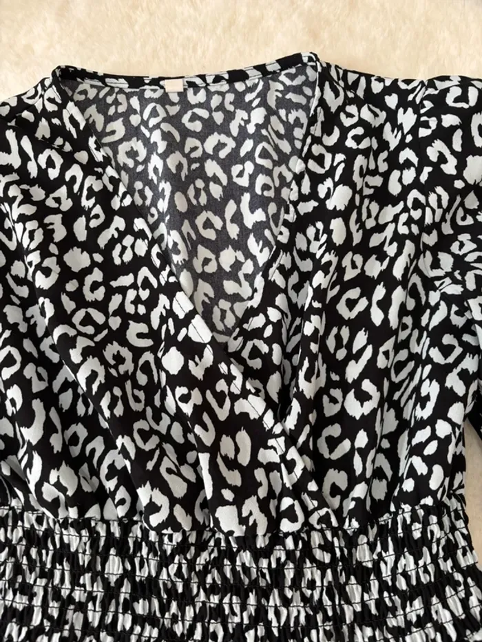 Robe léopard - photo numéro 5
