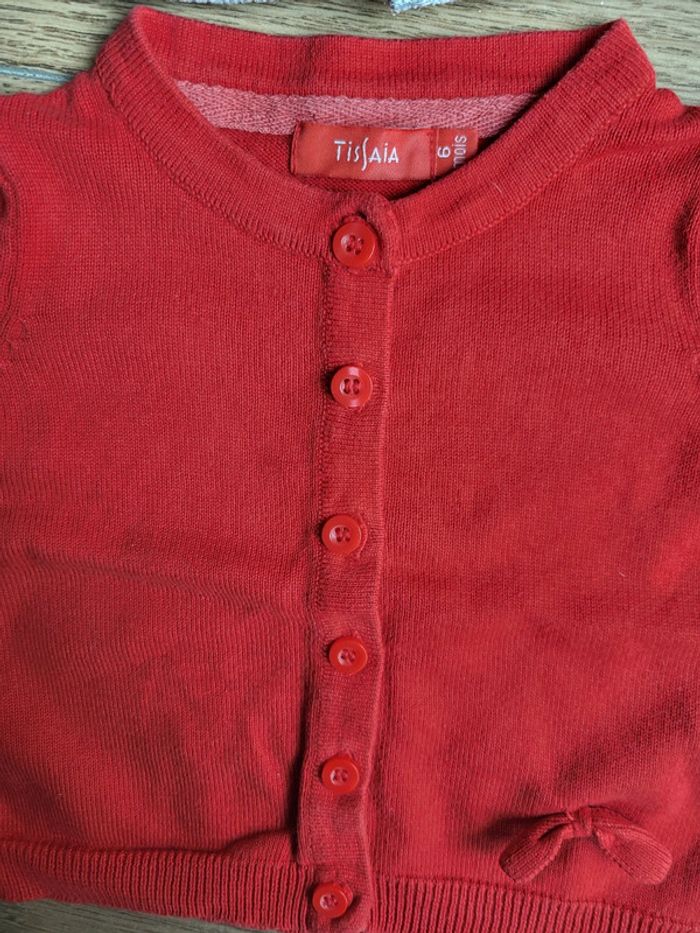 Lot de gilets 6 mois - photo numéro 8