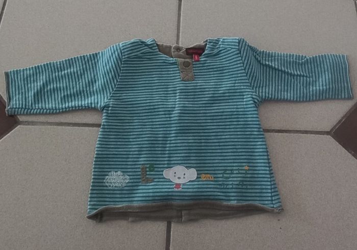 Pull fille taille 6 mois