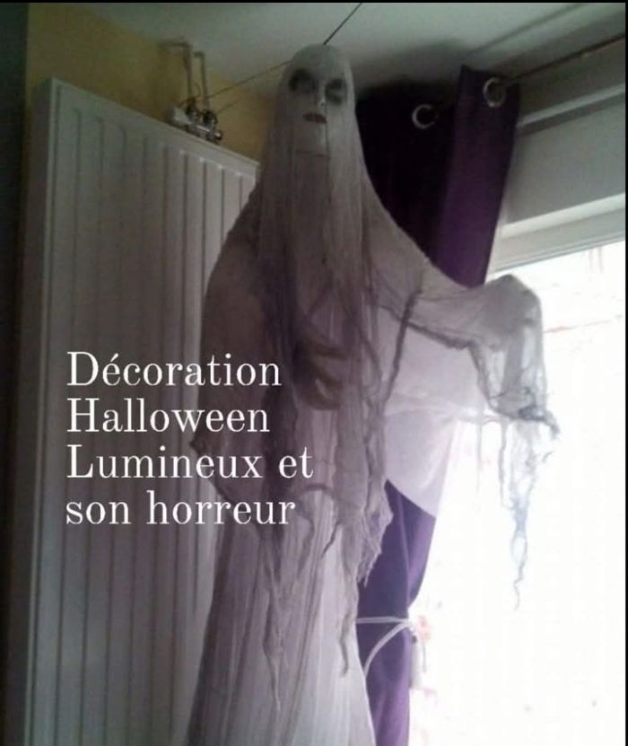 Grande suspension dame blanche lumineux et animée halloween - photo numéro 2