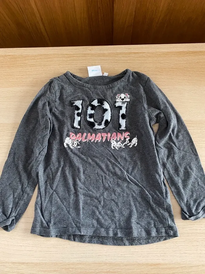 Pull dessus t-shirt 5 ans fille bleu étoile noeud tour Eiffel Disney chien 101 dalmatiens automne - photo numéro 2