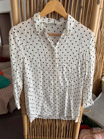 Chemise blanche à pois