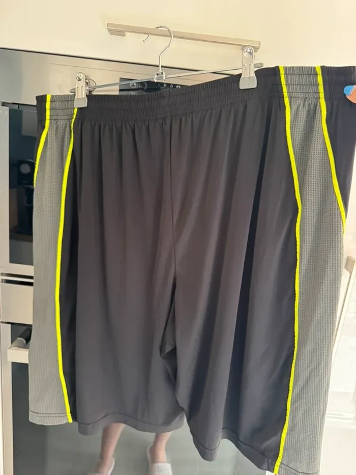 Short Kipsta - photo numéro 2