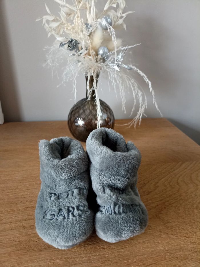 Chaussons petit gars trop craquant 0/6 mois - photo numéro 3
