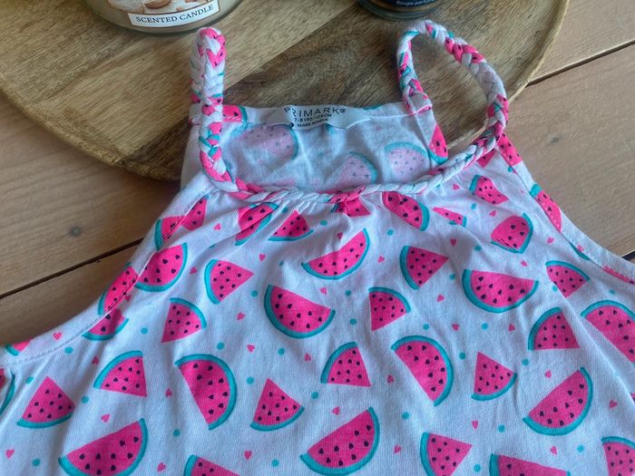 T-shirt Primark 7/8 ans - photo numéro 2