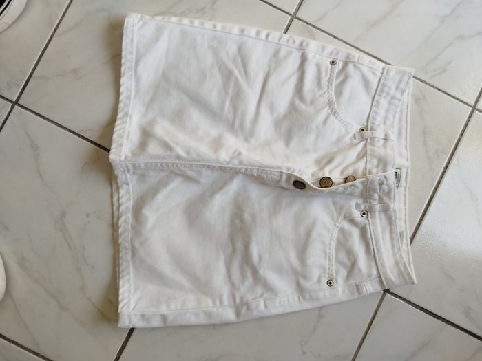 Vends jupe blanche en jean
