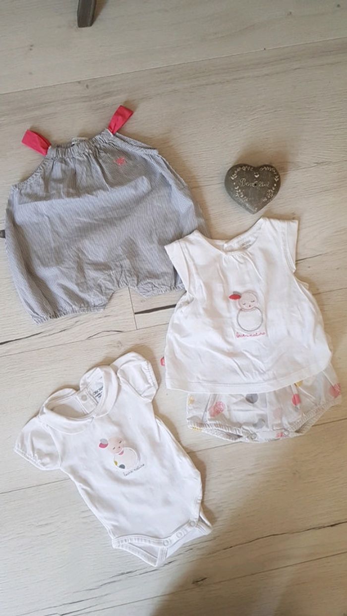 Lot de body + 2 petites combinaisons estivales fille 1mois obaibi neuves
