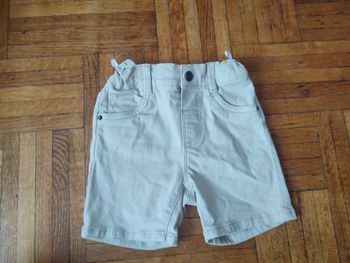 Short taille 18 mois