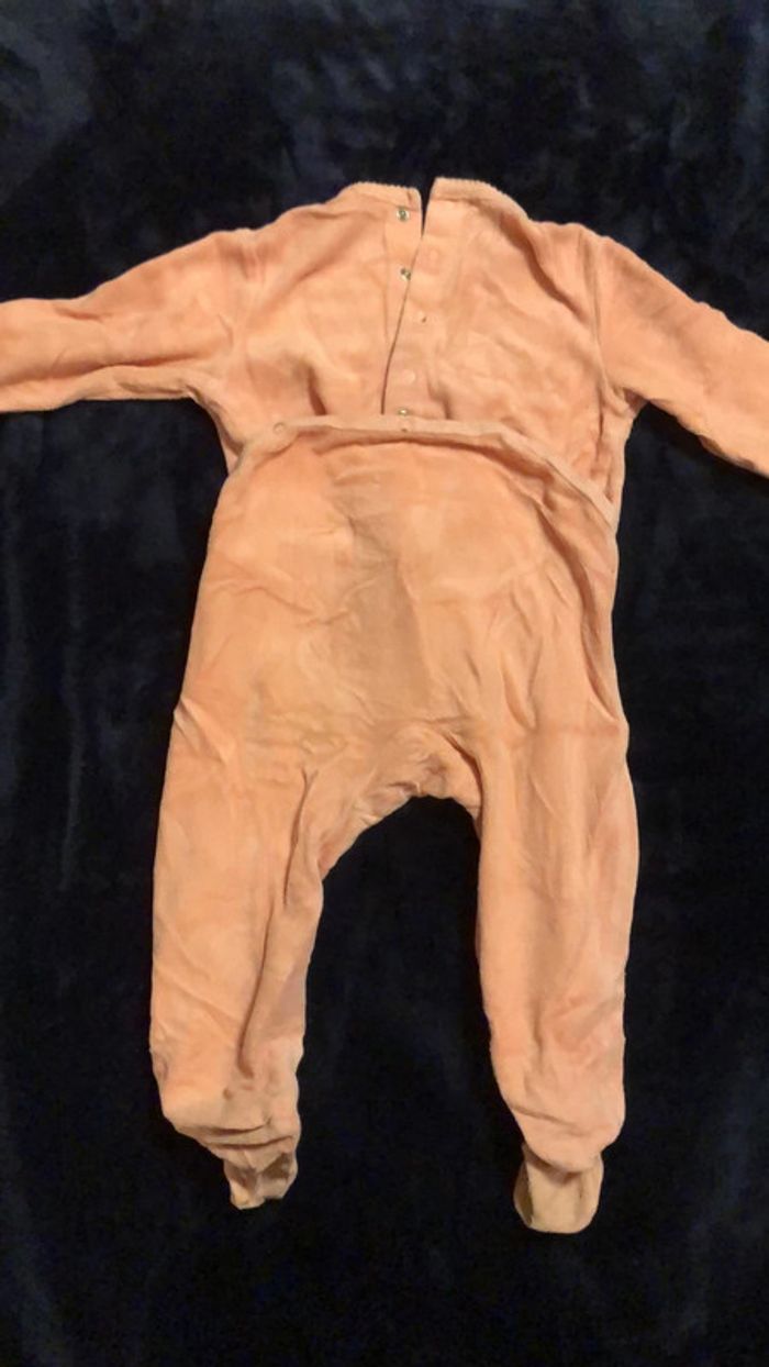 Lot 2 pyjamas 18 mois - photo numéro 4