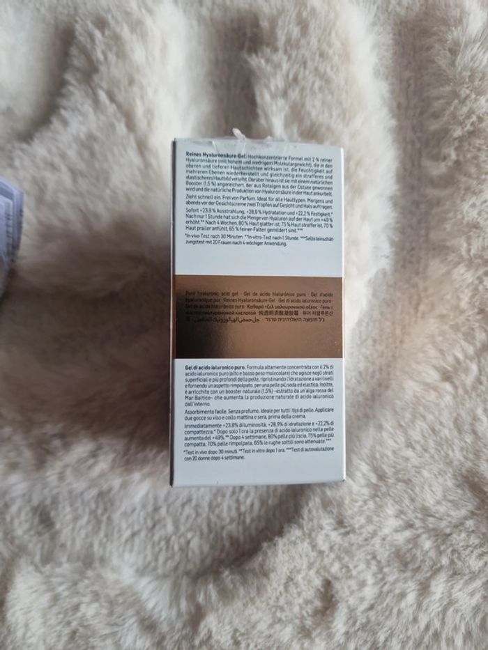 Anne Möller
Rosâge Gel Concentré d'acide hyaluronique Pur - photo numéro 6