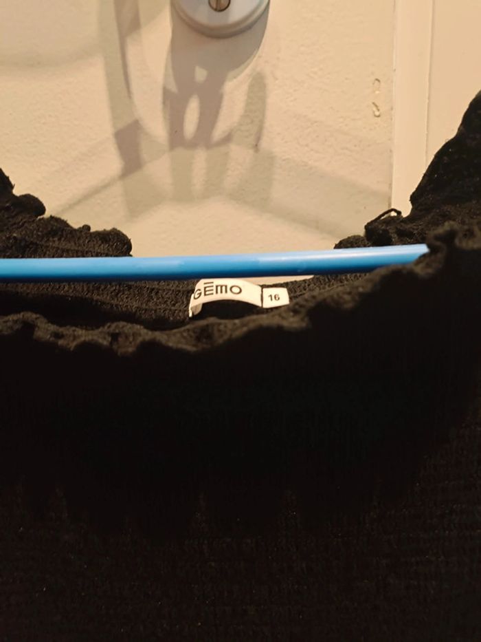 Robe longue noire - photo numéro 2