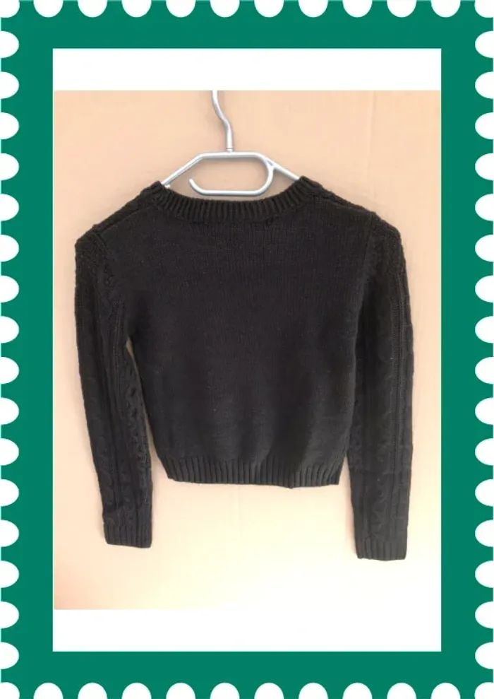 Pull noir - photo numéro 2