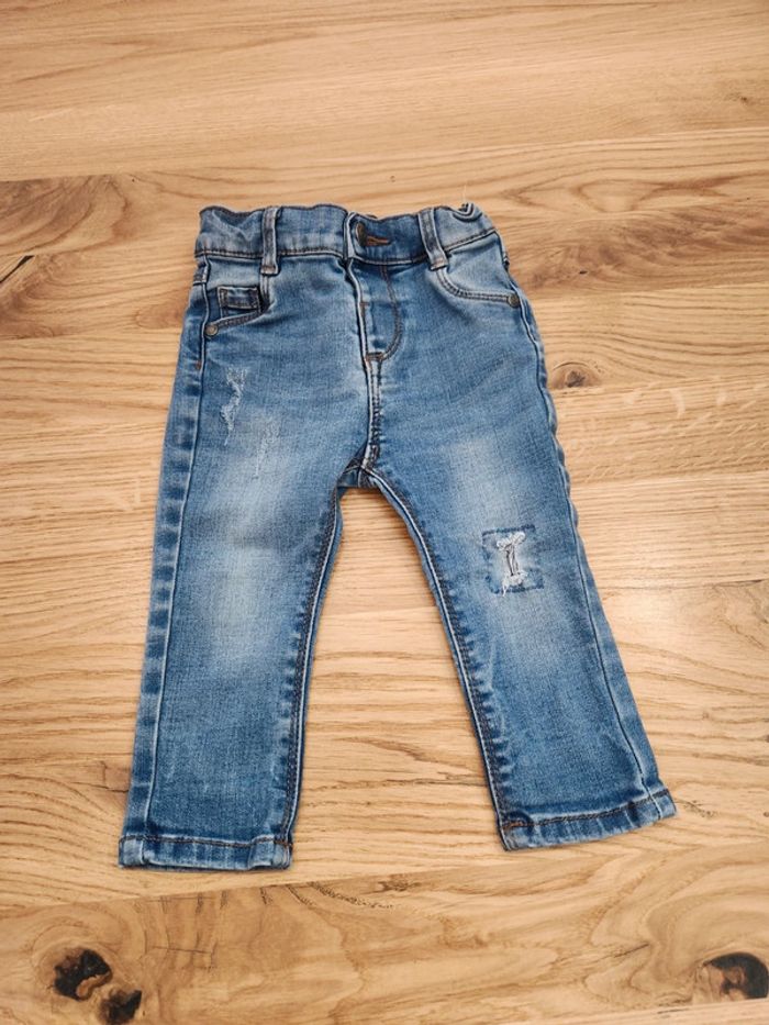 Jeans à trous
