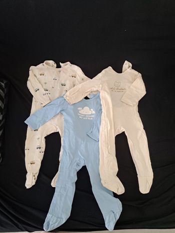 Lot 3 Pyjamas grenouillères légères