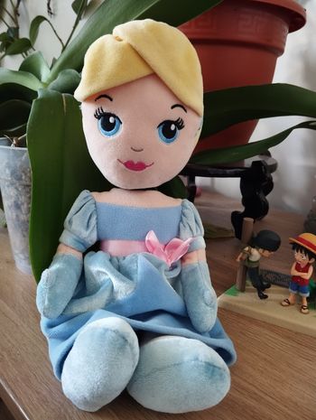 Poupée cendrillon 