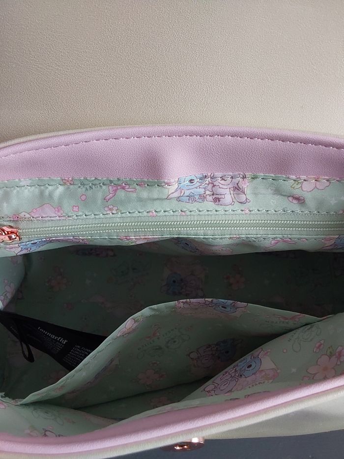 Sac STICH LOUNGEFLY - photo numéro 6