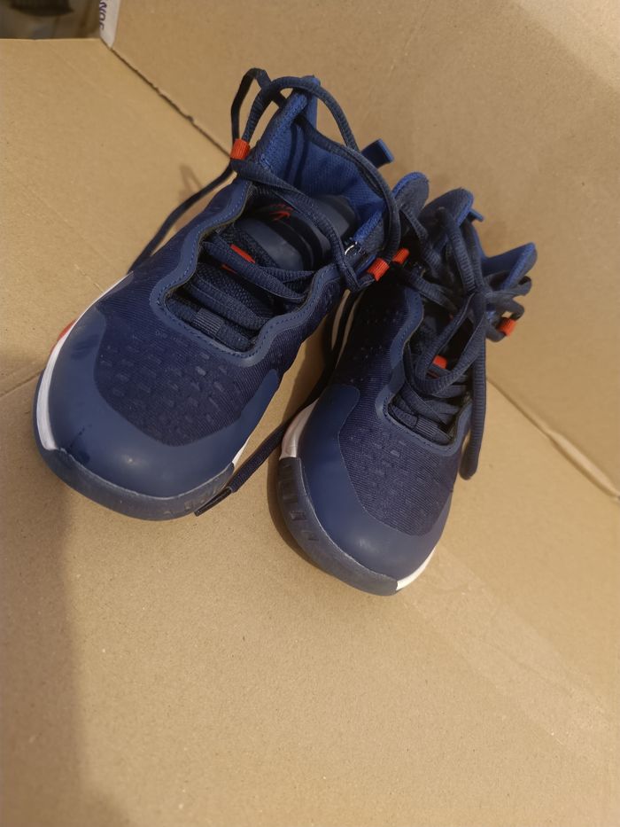 Chaussures de basket - photo numéro 2