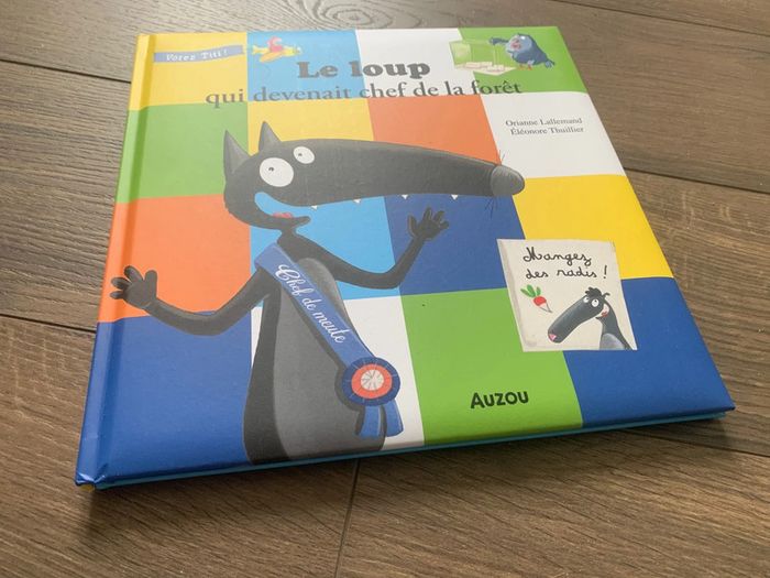 Livre le loup qui devenait chef de la forêt grand album auzou - photo numéro 2