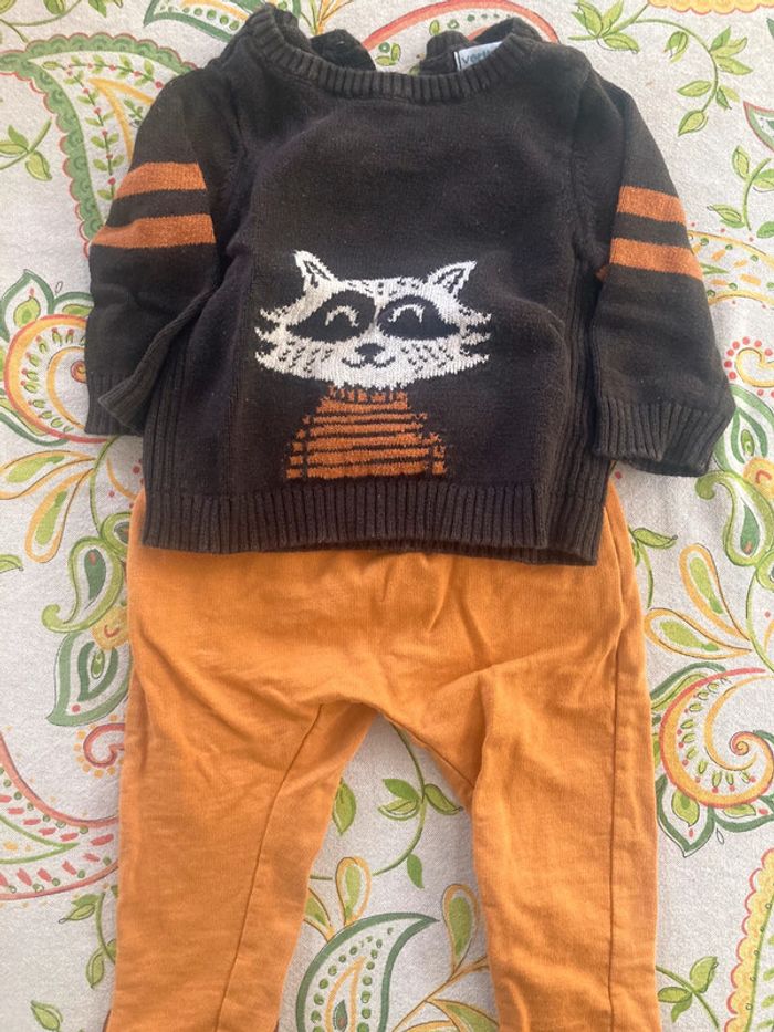 Ensemble Vertbaudet taille 6 mois
