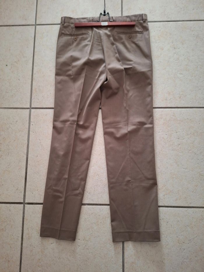 Pantalon à pinces marron / Olly Gan / taille 44 / NEUF - photo numéro 3