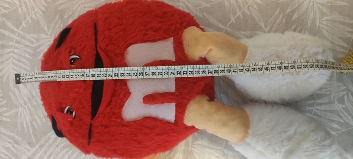 Peluche M&M rouge - photo numéro 3