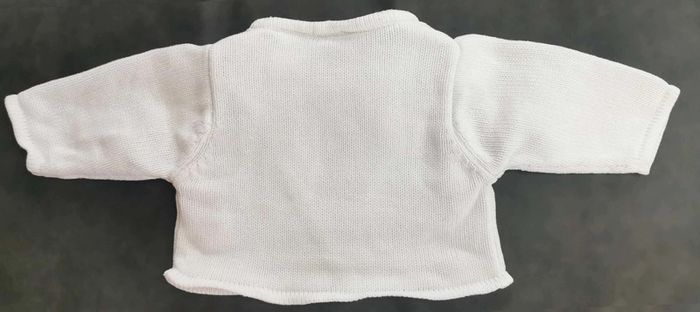 Ensemble 👣 Pull robe rose dorée kiabi et gilet blanc cache cœur cocoon 1mois/54cm - photo numéro 13