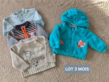 Lot gilets et pulls 💙